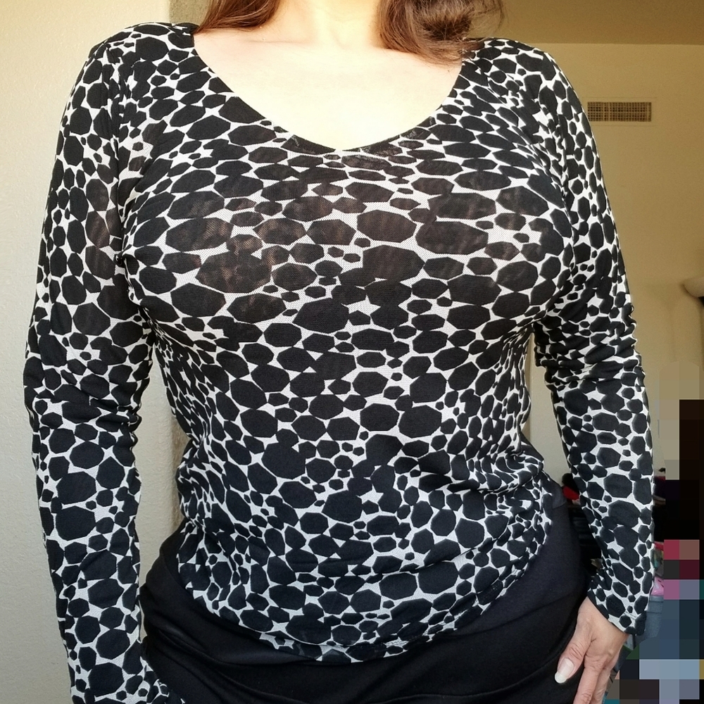 Plus size vintage funky print top
